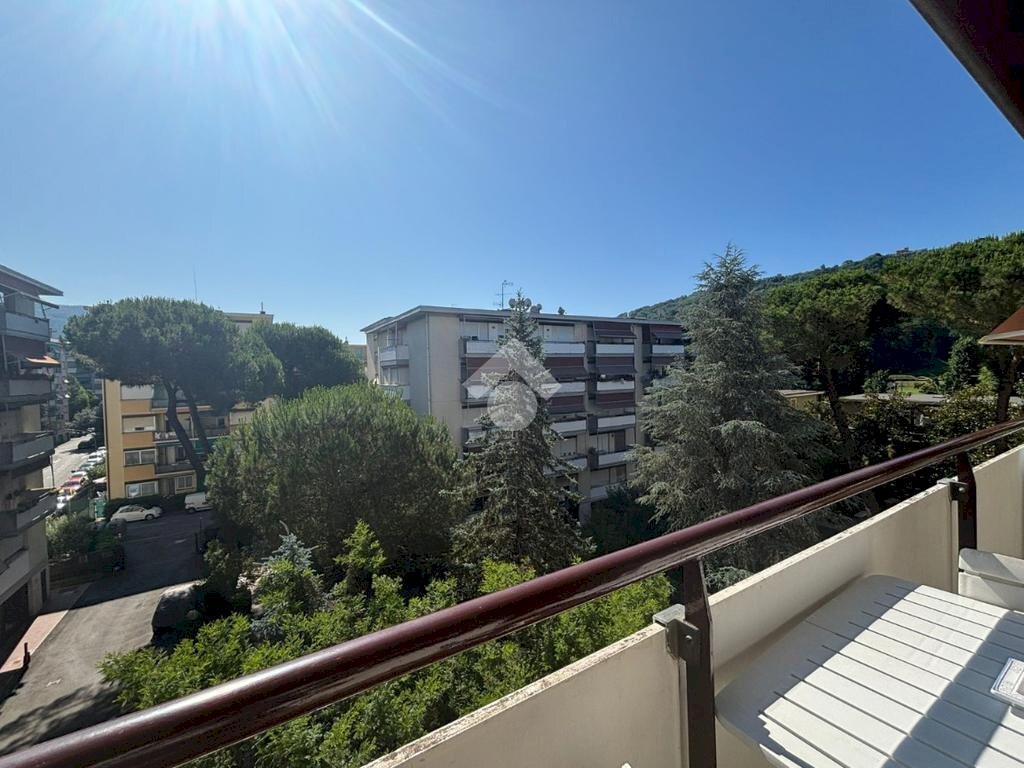 Two-room apartment Via Sciesa, Rapallo - photo 1