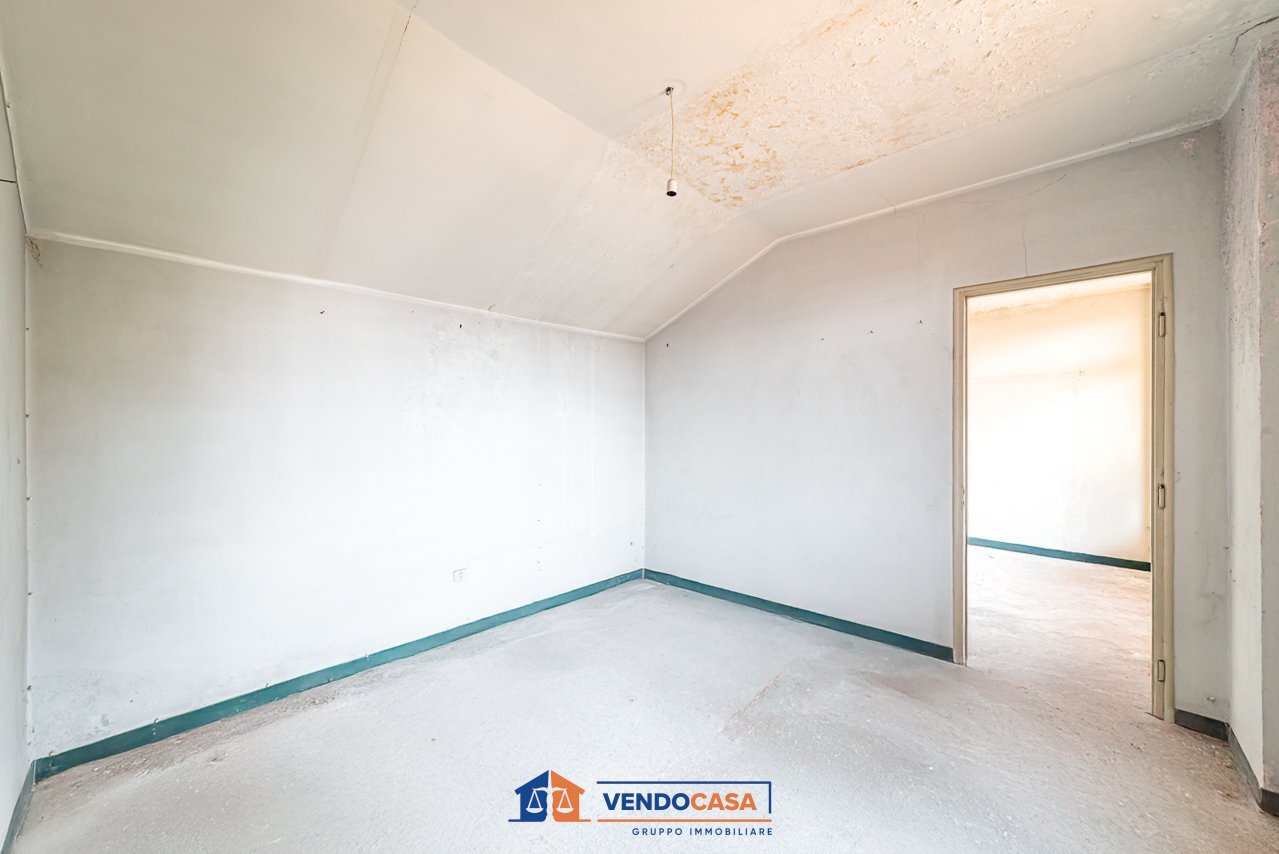 Three-room apartment Saluzzo - photo 3