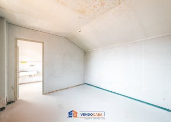 Trilocale Saluzzo - foto 4