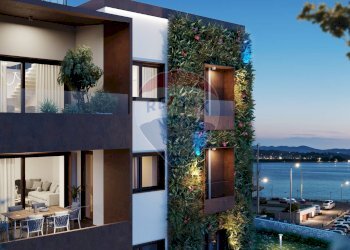 Two-room apartment Viale Baracca, 2 
 Arona, Arona - photo 1