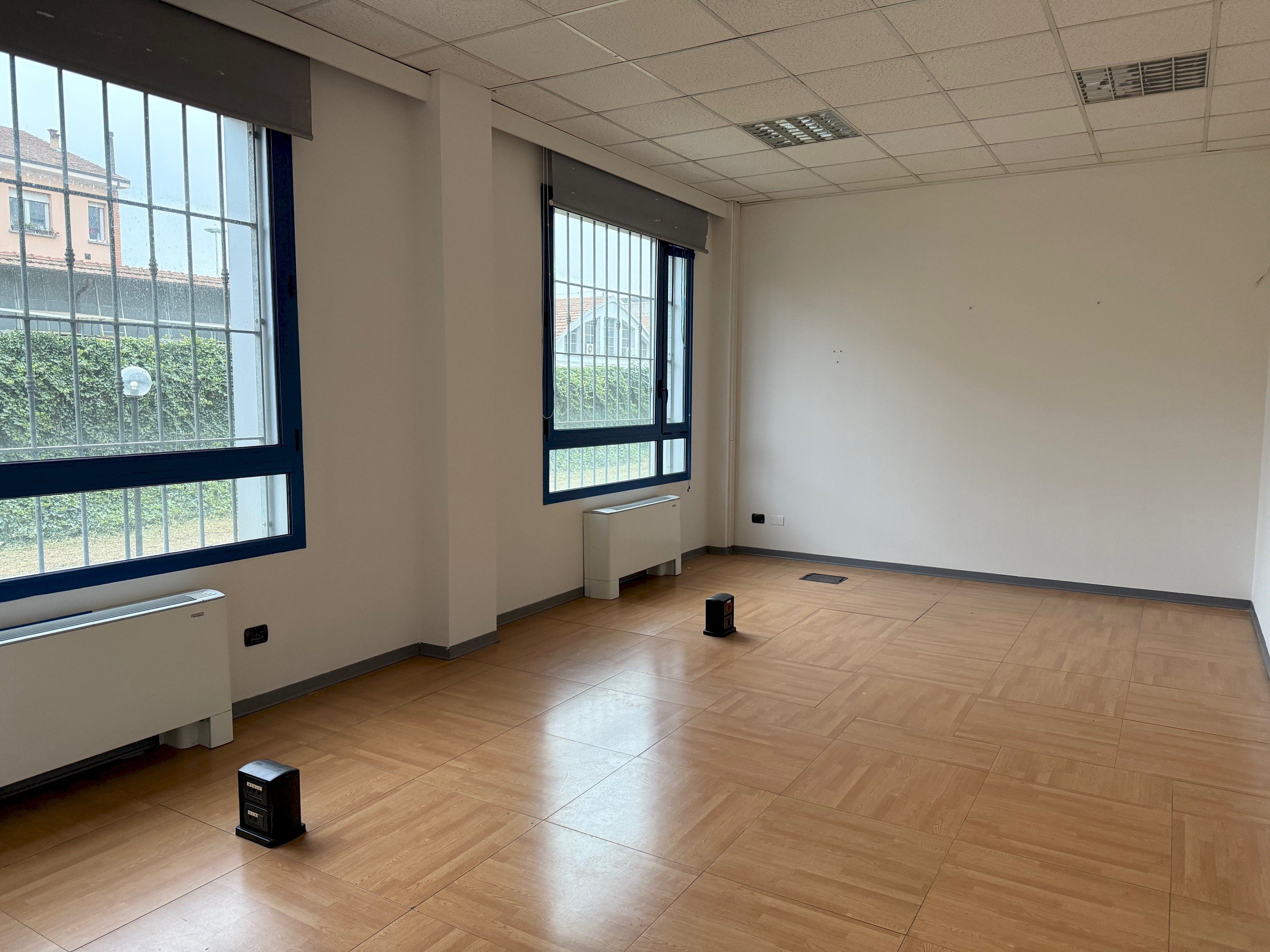 Ufficio via di Corticella, 181, Bologna (zona Croce Coperta) - foto 1