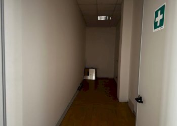 Ufficio via di Corticella, 181, Bologna (zona Croce Coperta) - foto 12