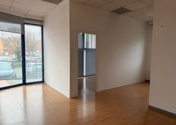 Ufficio via di Corticella, 181, Bologna (zona Croce Coperta) - foto 8