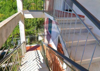 Two-room apartment Via Sottana, 18 
 Sottana, Davagna - photo 37