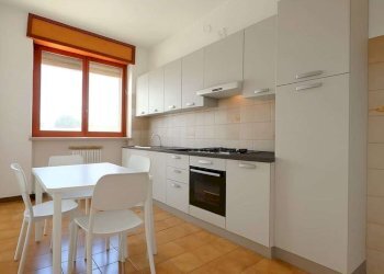 Three-room apartment Alba - photo 1