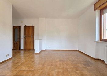 Three-room apartment Alba - photo 4