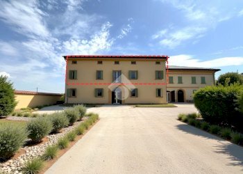 Quadrilocale Via Ernesto Papazzoni, Cavezzo - foto 1