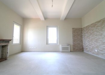 Quadrilocale Via Ernesto Papazzoni, Cavezzo - foto 8