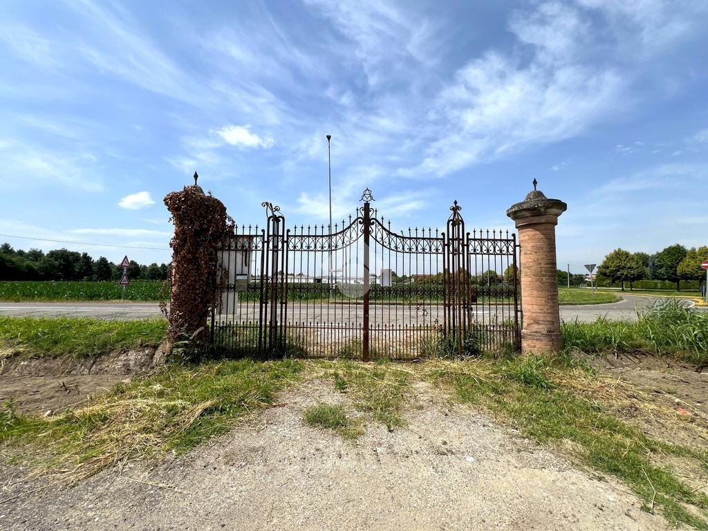Villa Via Ernesto Papazzoni, Cavezzo - photo 3