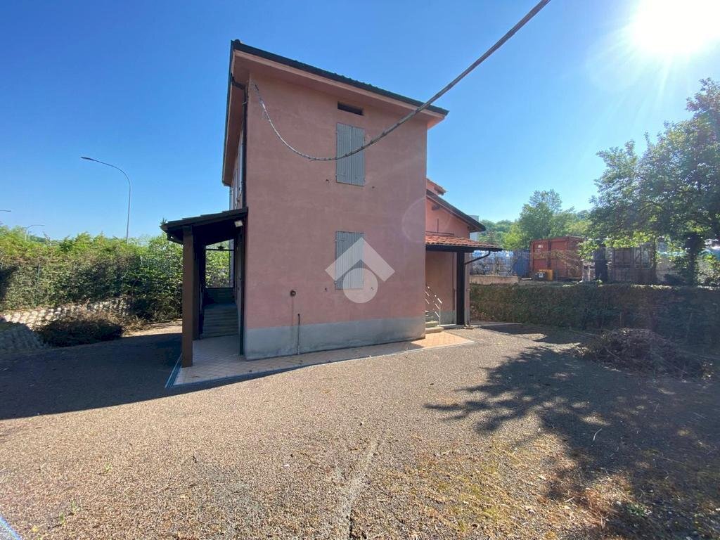 Quadrilocale Strada provinciale 308, Fornovo di Taro - foto 2