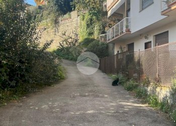 Box Via Privata Ghella, Recco - foto 3