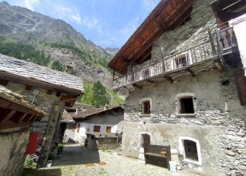 Casa semi indipendente Frazione Rovenaud, Valsavarenche - foto 3