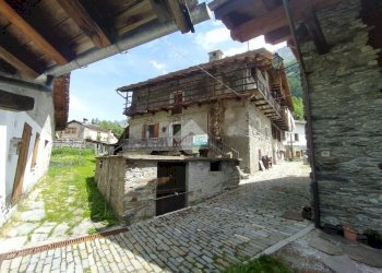 Casa semi indipendente Frazione Rovenaud, Valsavarenche - foto 1