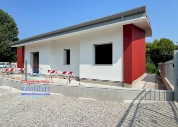 Foto 15 - Villa MONSIGNOR VINCENZO GANDOLFI
 
SNC, Castello d'Argile - foto 9