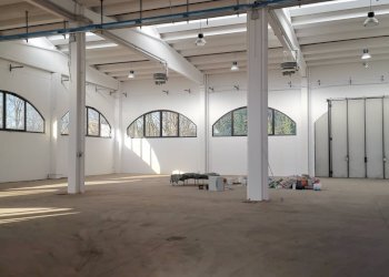 Foto 1 - Capannone Via Sirtori
 
10, Rho - foto 1