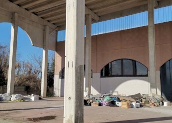 Foto 8 - Capannone Via Sirtori
 
10, Rho - foto 8