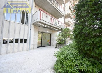 Foto 2 - Locale Commerciale 25, Castel di Lama - foto 2