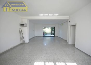 Foto 7 - Locale Commerciale 25, Castel di Lama - foto 7