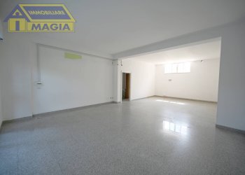 Foto 9 - Locale Commerciale 25, Castel di Lama - foto 9