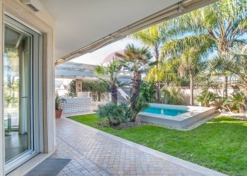 Piscina - Villa Via Luigi Cherubini, Roma - foto 3