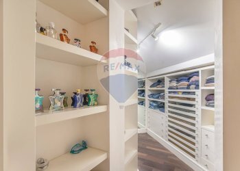 Cabina armadio - Villa Via Luigi Cherubini, Roma - foto 29