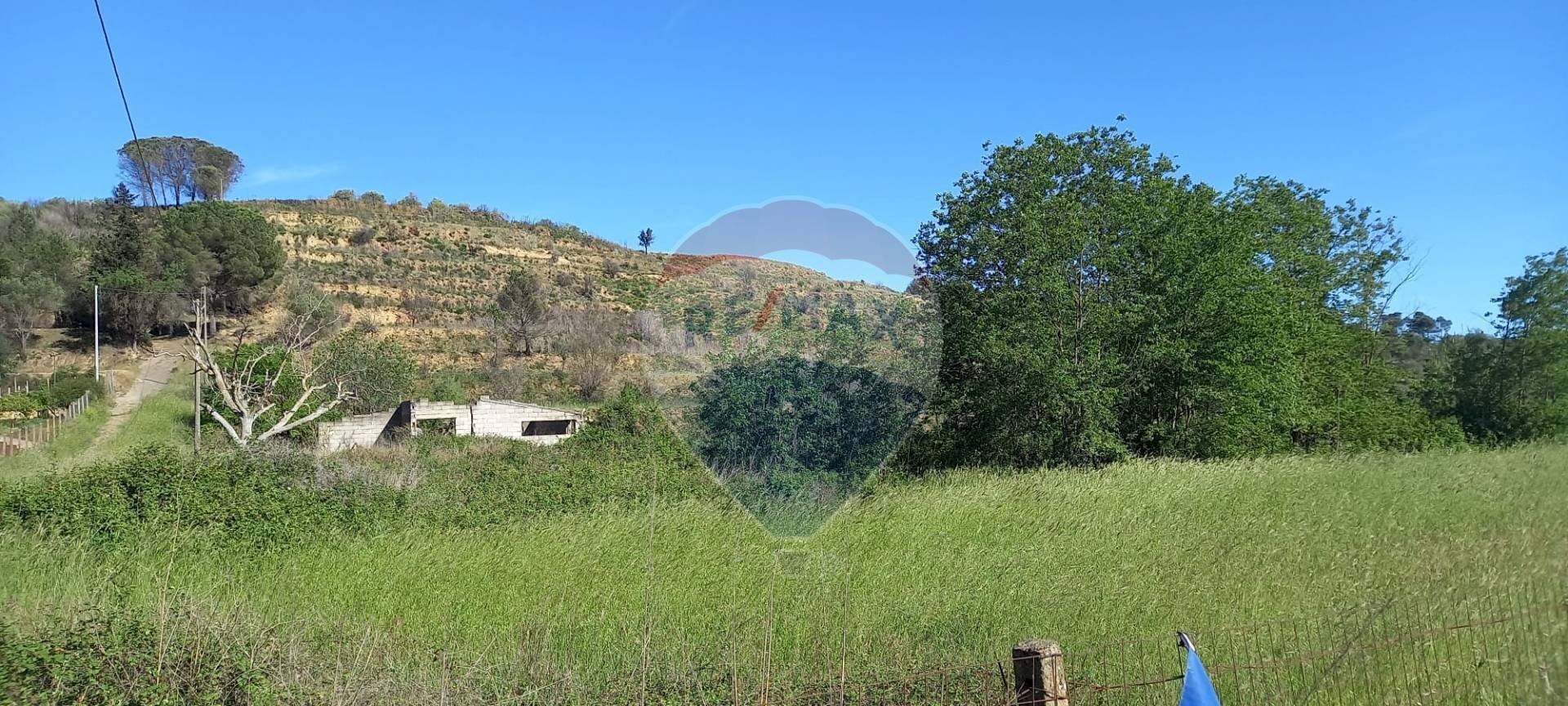 Vista delle montagne - Terreno agricolo C.da Regalsemi (SP 34)
 
snc, Caltagirone - foto 1