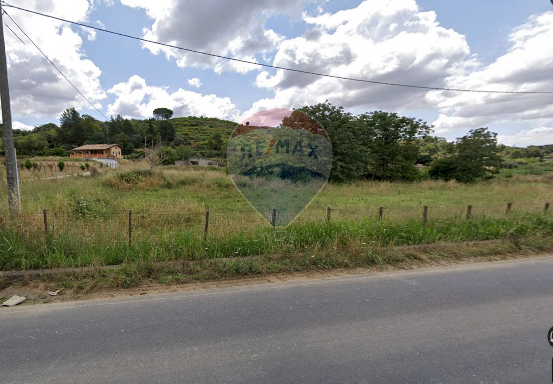 Vista delle montagne - Terreno agricolo C.da Regalsemi (SP 34)
 
snc, Caltagirone - foto 3