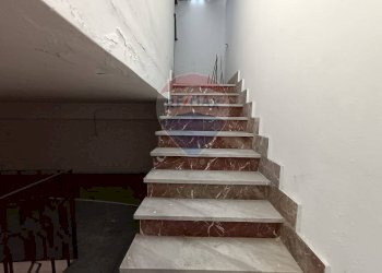 Scale - Locale Commerciale Via Grimaldi
 
43, Paterno - foto 7