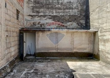 Dettagli - Locale Commerciale Via Grimaldi
 
43, Paterno - foto 9