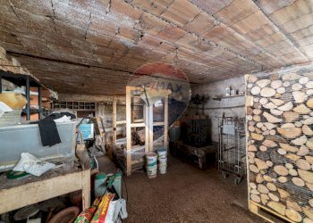 Dispensa di stoccaggio - Casa semi indipendente Via Torrette
 
18, Maiolati Spontini - foto 10