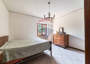 Camera / camera da letto - Casa semi indipendente Via Torrette
 
18, Maiolati Spontini - foto 23