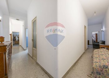 Hall / corridoio - Appartamento Via Gabriele D'annunzio
 
172, Catania - foto 7