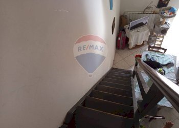 Scale - Four-room apartment Piombino - photo 11