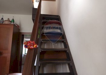 Scale - Four-room apartment Piombino - photo 15