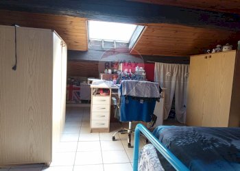 Camera / camera da letto - Four-room apartment Piombino - photo 18