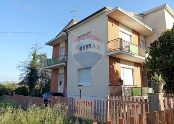 Casa all\'aperto - Appartamento Via Enrico De Nicola
 
12, Roseto degli Abruzzi - foto 1