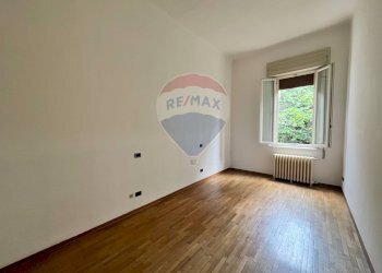 Stanza vuota - Appartamento Via Cisterna Del Follo
 
1, Ferrara - foto 16