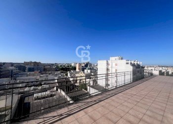 Foto 12 - Attic Via Gallipoli
 
28, Galatina - photo 12