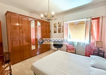 prima camera matrimoniale - Appartamento viale xx settembre, Carrara - foto 12