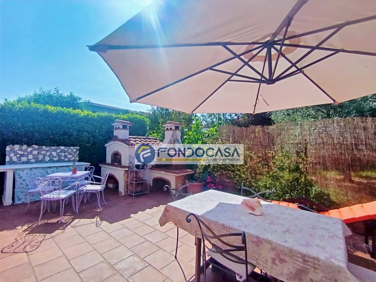 ESTERNO - Villa a Schiera Via Puliche, Massa - foto 3