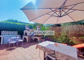 ESTERNO - Villa a Schiera Via Puliche, Massa - foto 3