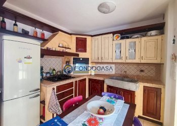 CUCINA - Villa a Schiera Via Puliche, Massa - foto 6