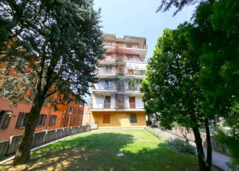 Edificio all\'aperto - Monolocale via viganò, Como - foto 11