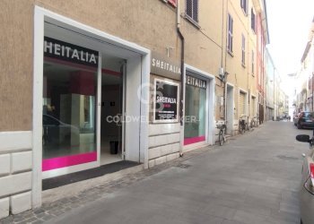 Foto 6 - Negozio Via Giordano Bruno
 
27, Rimini - foto 6