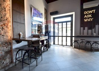 Cucina - Bar Tavola Calda - Fredda corso Marconi
 
73, Arona - foto 16