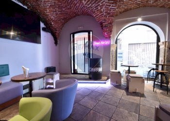 Soggiorno - Bar Tavola Calda - Fredda corso Marconi
 
73, Arona - foto 24