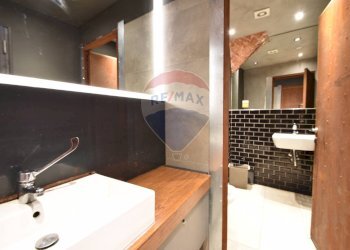 Bagno - Bar Tavola Calda - Fredda corso Marconi
 
73, Arona - foto 27