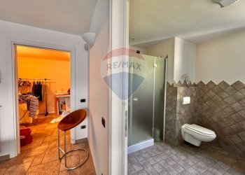 Bagno - Villa Via Enrico fermi
 
18, Sumirago - foto 53