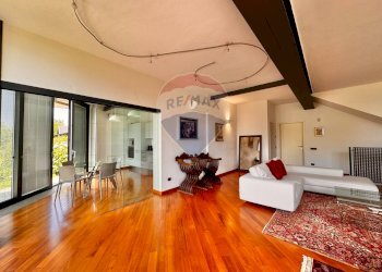 Sala da pranzo - Villa Via Enrico fermi
 
18, Sumirago - foto 18