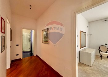 Hall / corridoio - Villa Via Enrico fermi
 
18, Sumirago - foto 30